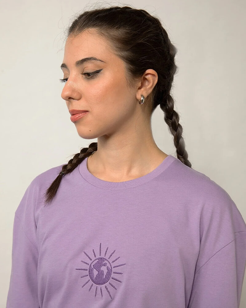 Relaxed Fit Nakışlı Pamuk Lila Tişört GÜNYA - Görsel 3