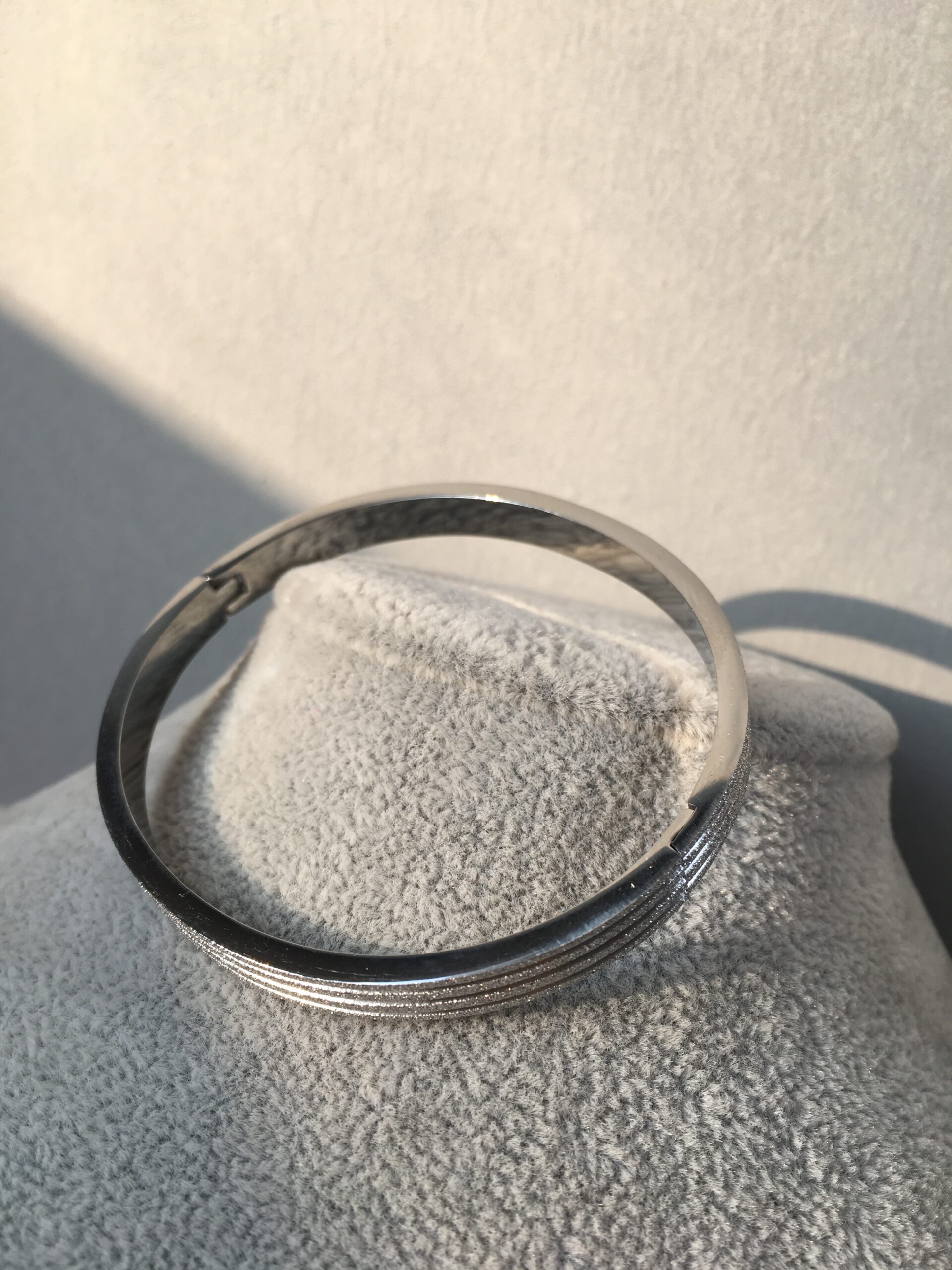 Paslanmaz Ve Kararmaz Çelik, Üstü Simli Bileklik, Gümüş Kelepçe - Görsel 2